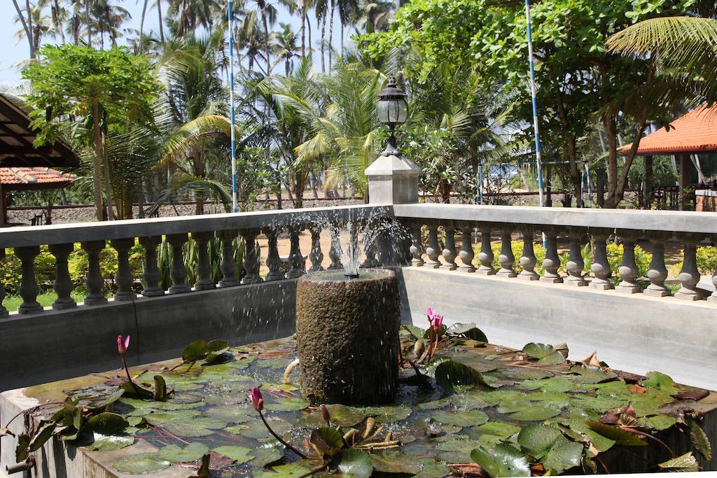 Wunderbar Beach Hotel Bentota Exterior foto