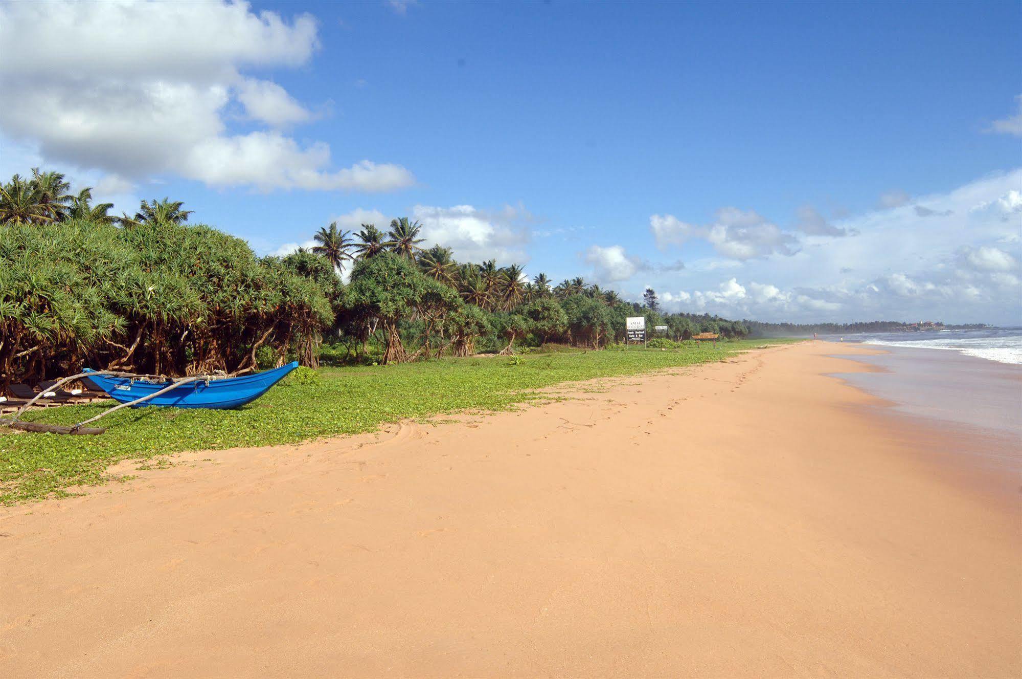 Wunderbar Beach Hotel Bentota Exterior foto